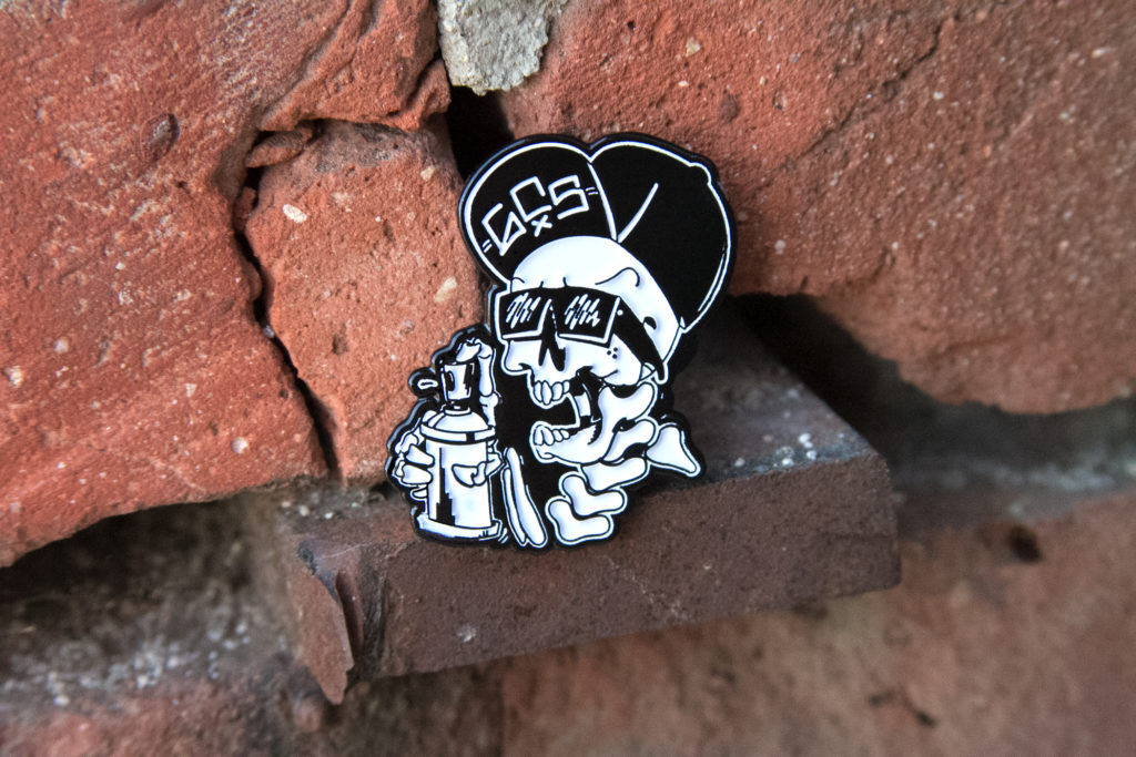 Skull Pin graffiti streetwear GCS